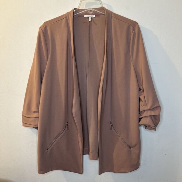 Maurices Jackets & Blazers - Maurices 1X Womens Jacket Pink Open Front Pocket Zip cinched sleeves